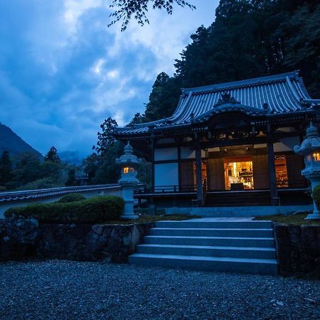宿坊 端場坊｜Temple Hotel Habanobo Minobu Exteriér fotografie