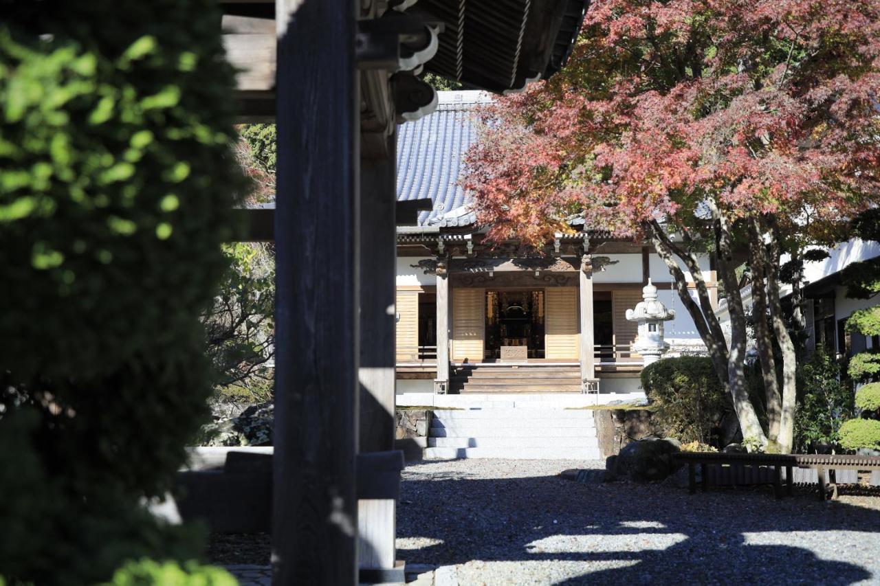 宿坊 端場坊｜Temple Hotel Habanobo Minobu Exteriér fotografie